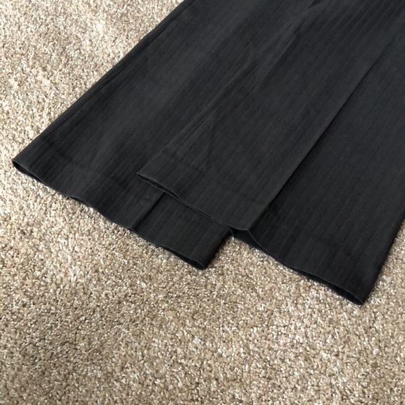 Express Pinstripe Editor Pants, Size 0 - Picture 7 of 7